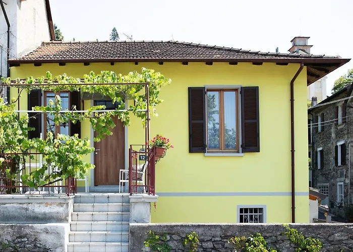 Casa La Vigna By Porta Collection * 루이노